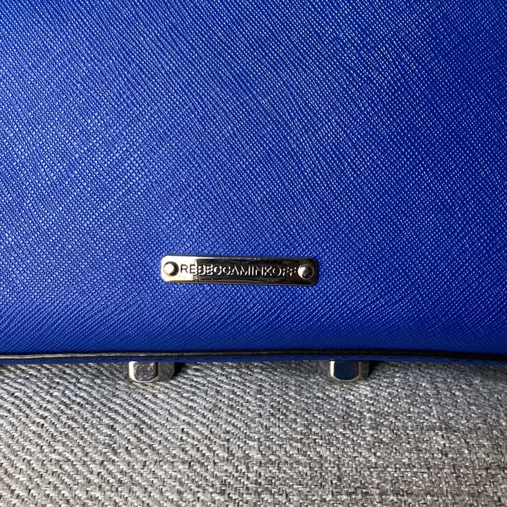 Rebecca Minkoff Blue Chain-Link Crossbody Bag - Picture 5 of 13